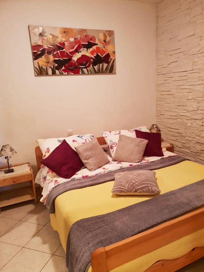 Villa Mateja Новаля Екстериор снимка