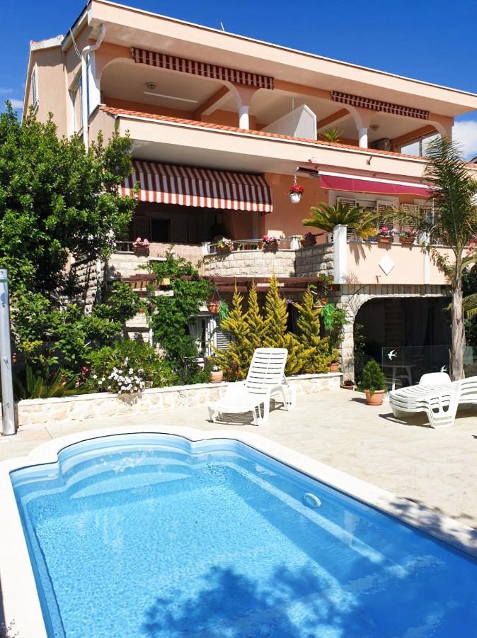 Villa Mateja Новаля Екстериор снимка