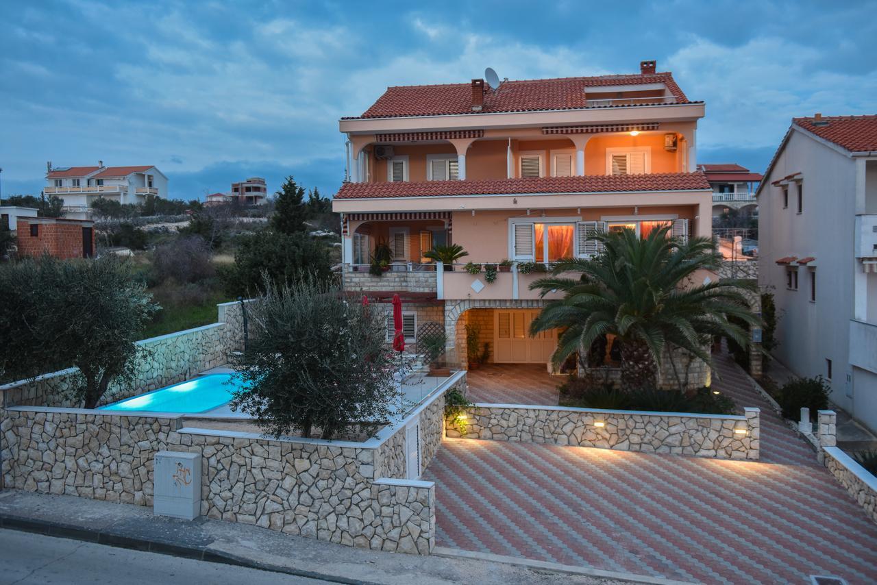 Villa Mateja Новаля Екстериор снимка