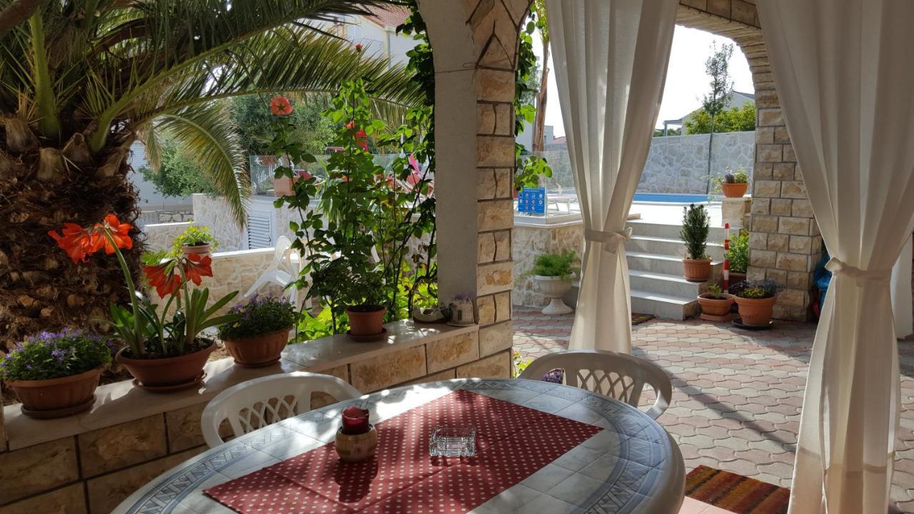 Villa Mateja Новаля Екстериор снимка